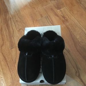 BearPaw Loki ll  Slide Slippers,  Size 8,  Black